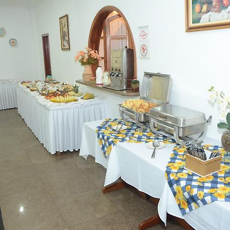 Hotel Sao Luiz อากวัสจิลิงดอยา ภายนอก รูปภาพ