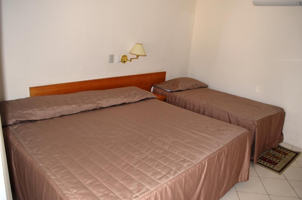 Hotel Sao Luiz อากวัสจิลิงดอยา ภายนอก รูปภาพ